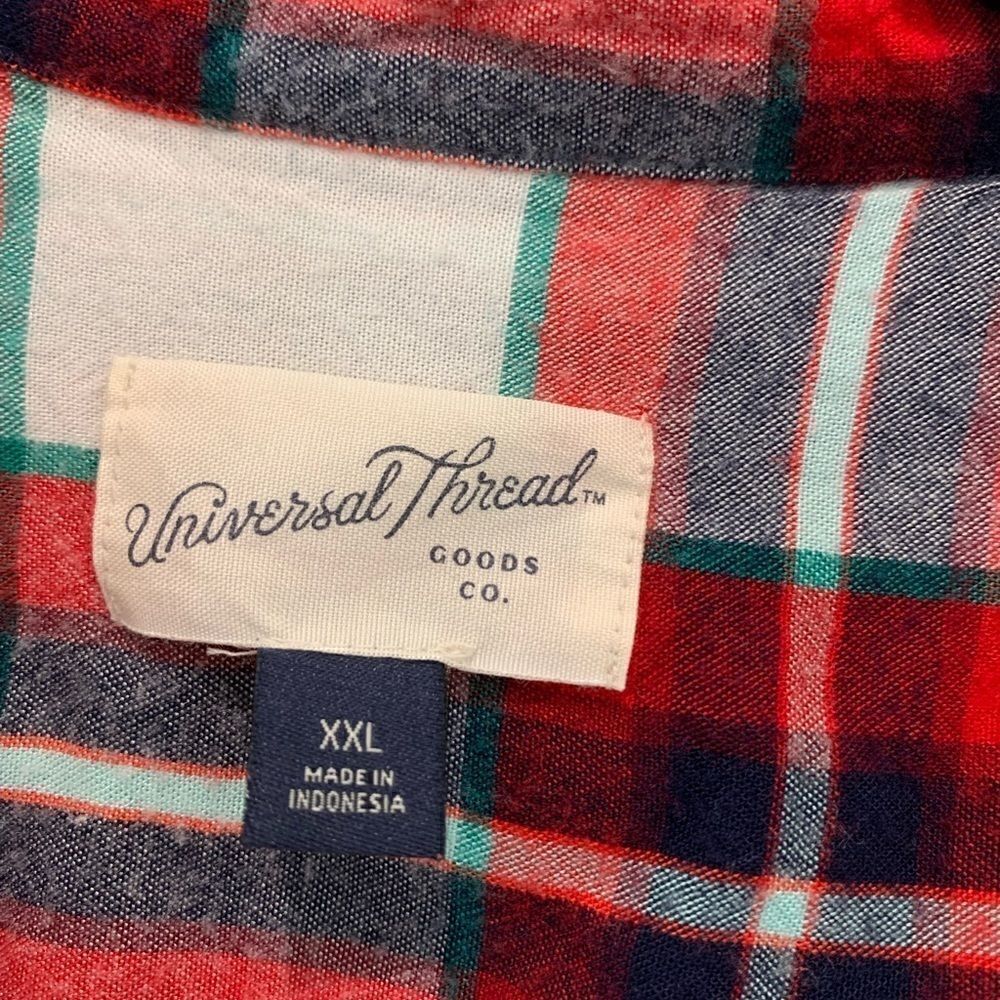 Universal Thread Womens Button Up Shirt Red Plaid Long Sleeve Collared XXL - Picture 3 of 4
